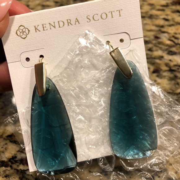 Kendra Scott Maize Drop Earrings - Picture 1 of 2